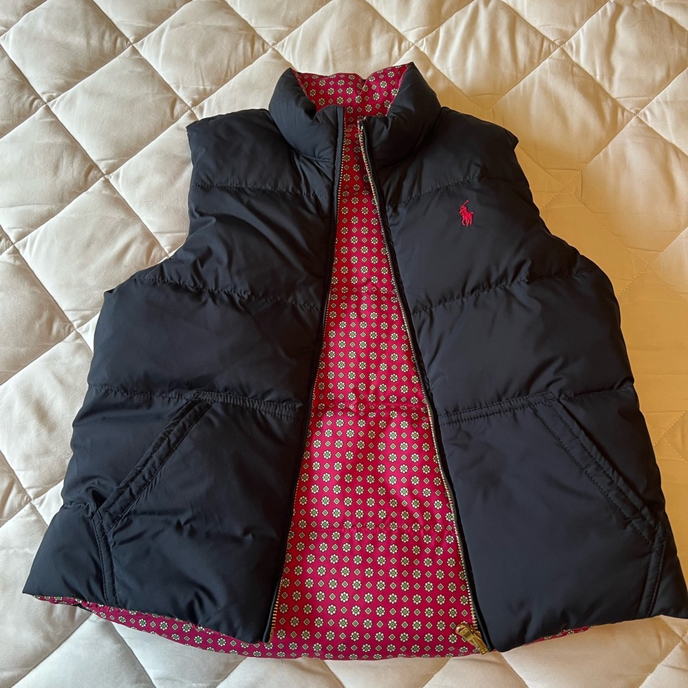 Polo Girls vest - reversible.  Navy / Pink    Girls L 12-14